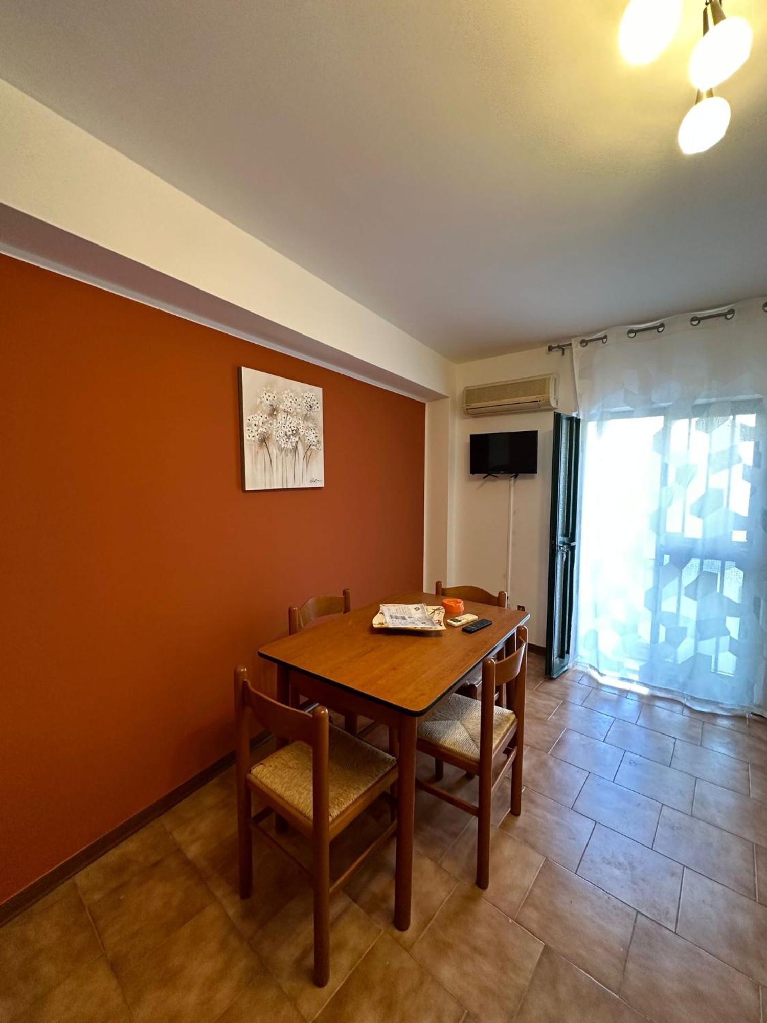 Nino'S Apartments Giardini-Naxos Zewnętrze zdjęcie