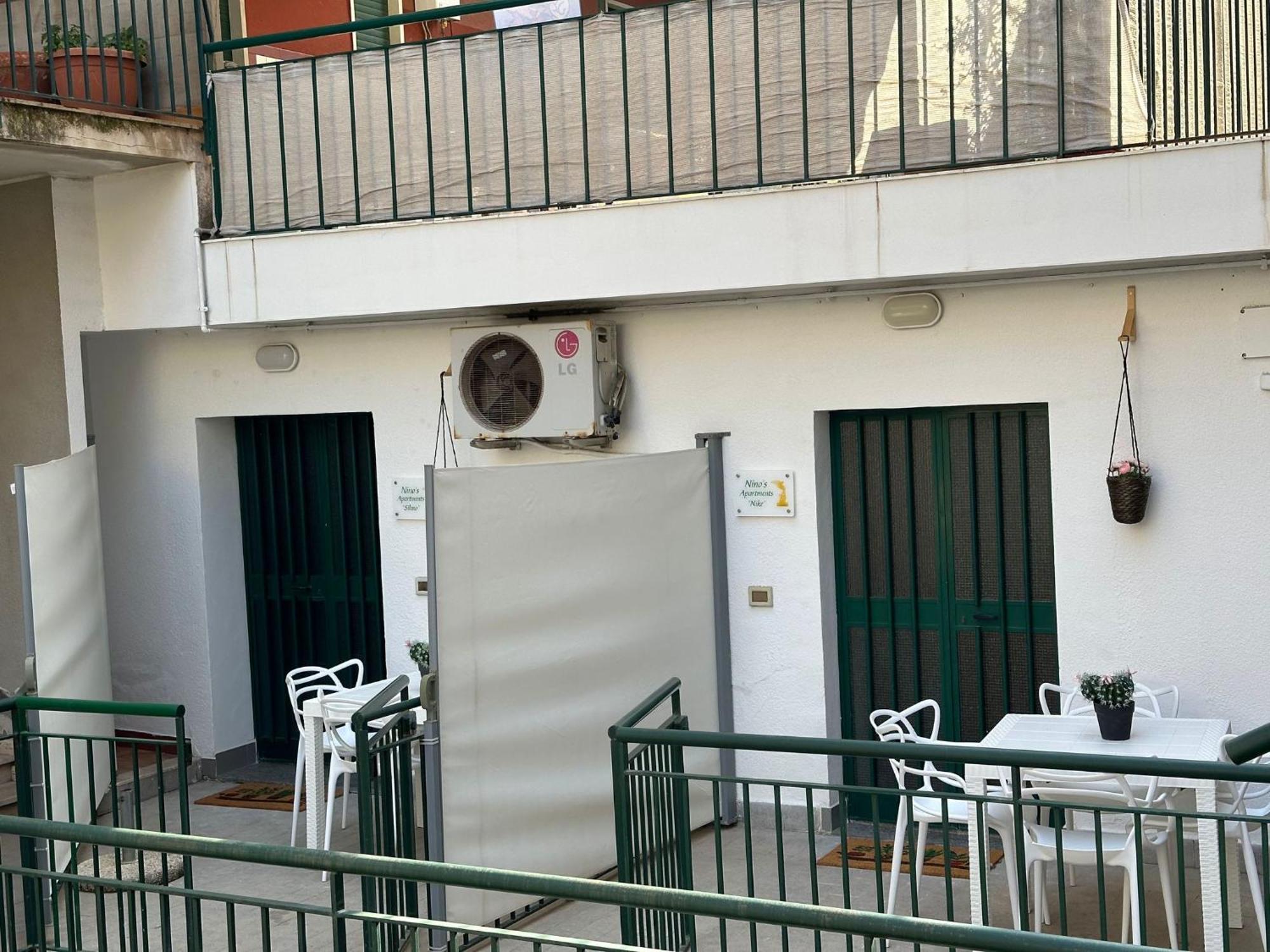 Nino'S Apartments Giardini-Naxos Zewnętrze zdjęcie