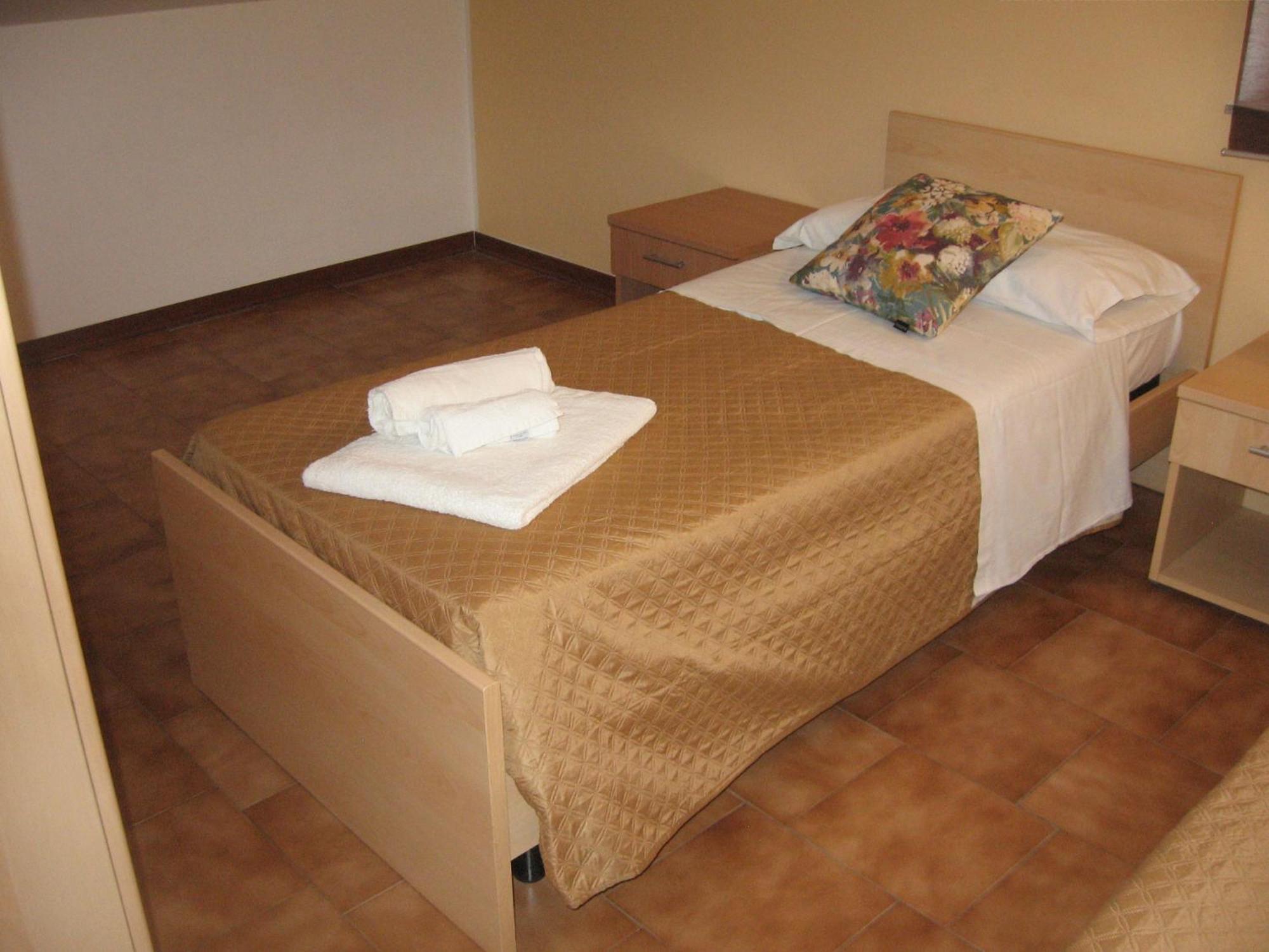 Nino'S Apartments Giardini-Naxos Zewnętrze zdjęcie